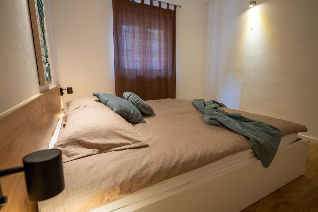 Lea Apartments Drage Esterno foto