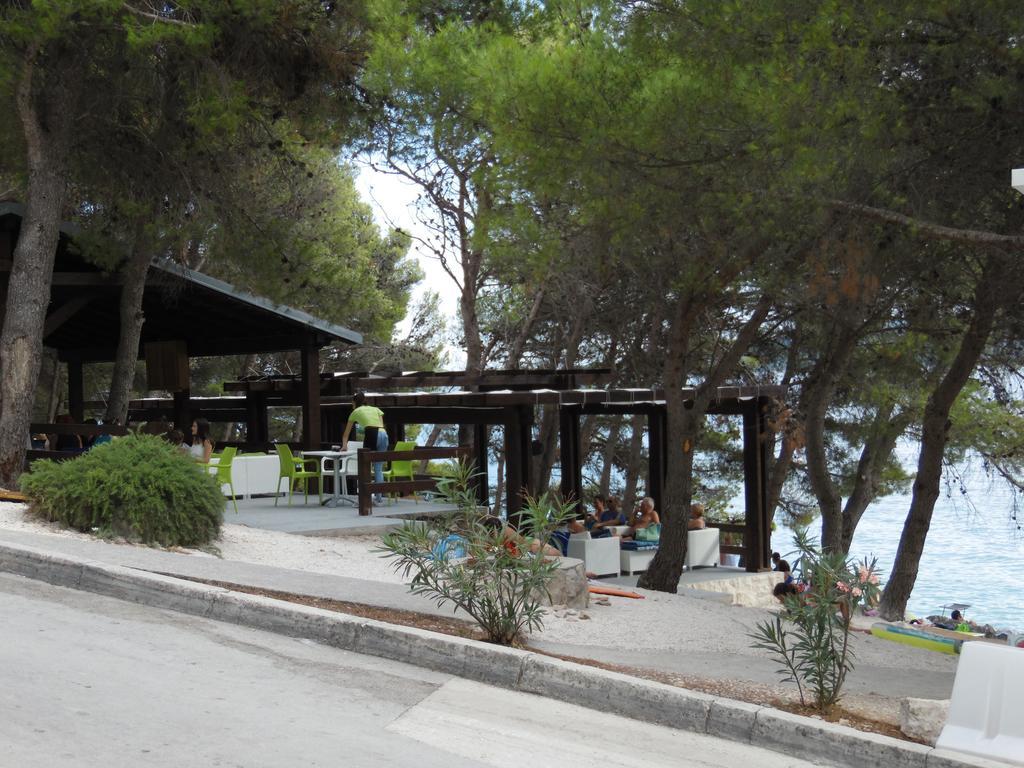 Lea Apartments Drage Esterno foto